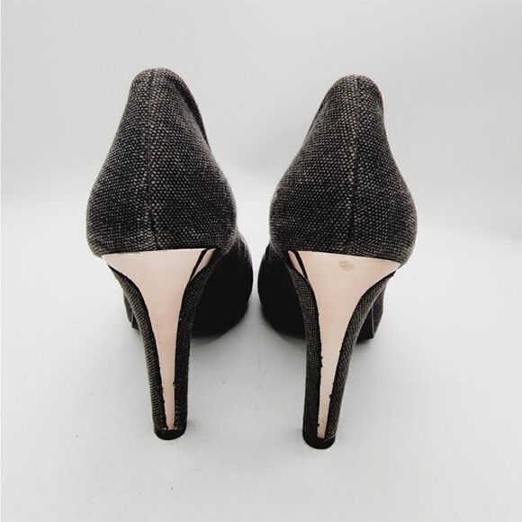 BCBG Black Textured Pumps with 3” Gold Accent Heels Size 7.5 - Picture 4 of 9